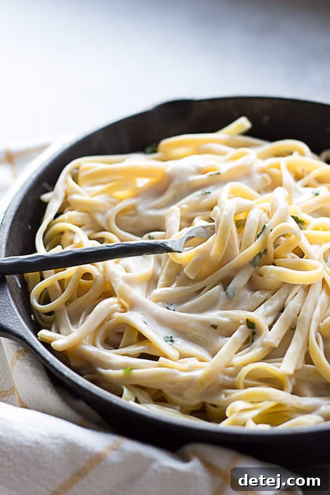 25 Effortless Vegetarian Instant Pot Creations 6 Instant Pot Vegan Alfredo Sauce, a creamy dairy-free pasta sauce made with cauliflower and cashews