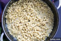 Creamy One Pan Cacio e Pepe Ditalini Pasta