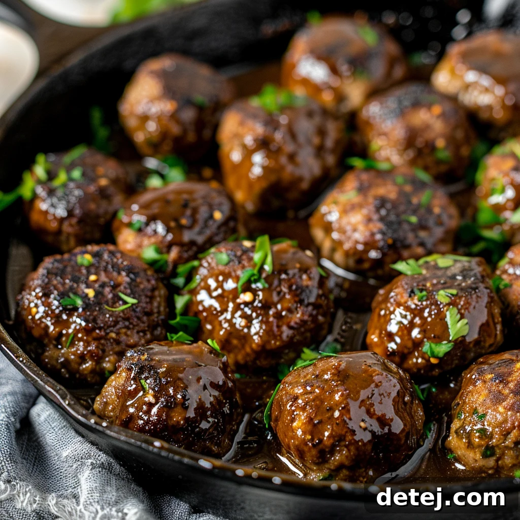 Easy Homemade Meatballs and Gravy Recipe