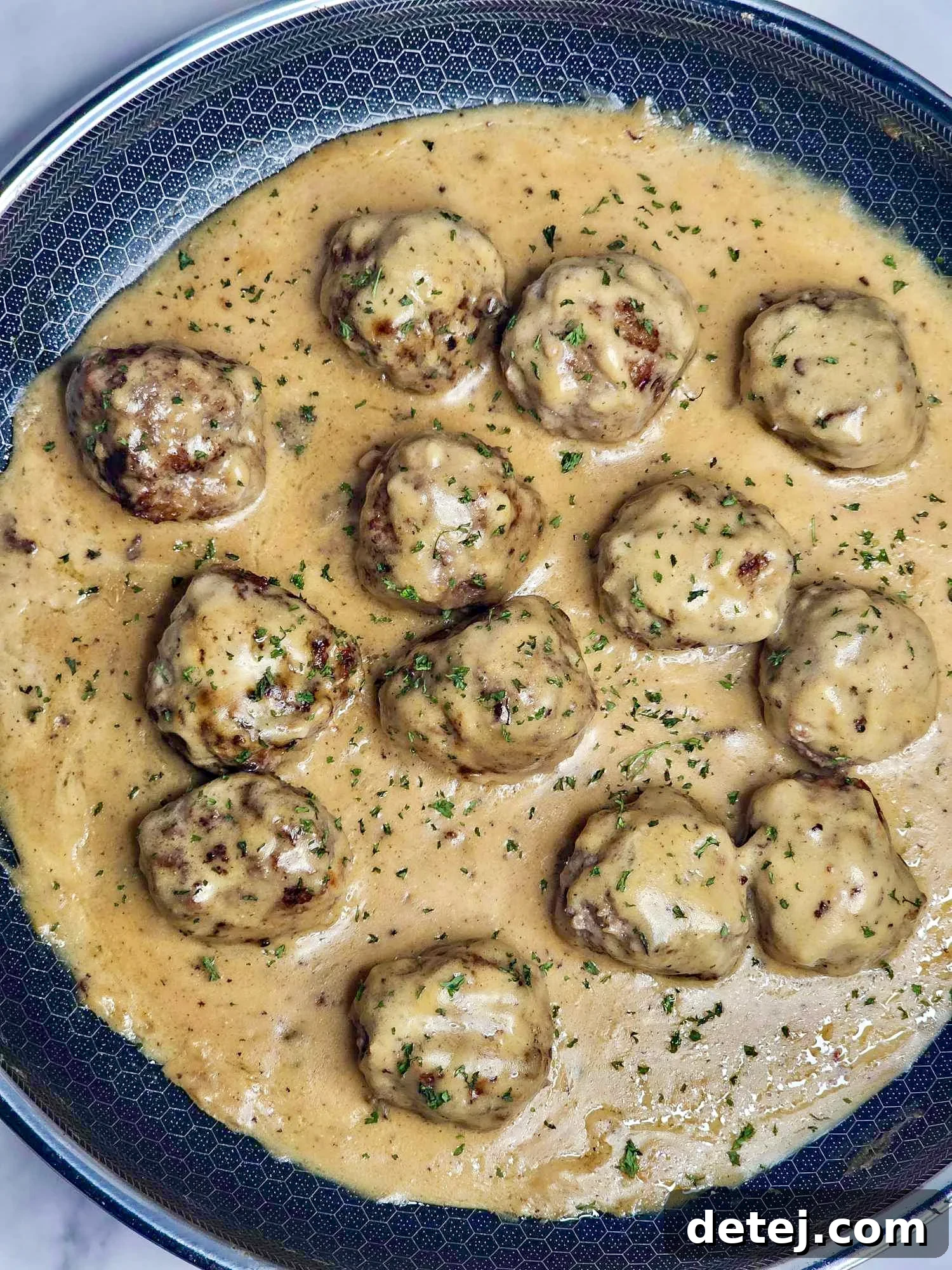Effortlessly Delicious Homemade Swedish Meatballs 2 Easy Homemade Swedish Meatballs