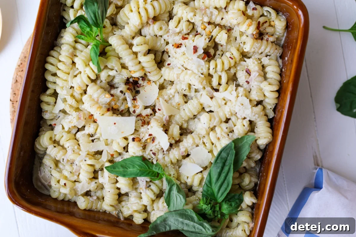 Creamy Pesto Pasta Bake – Healthyish Foods, a comforting and easy dinner