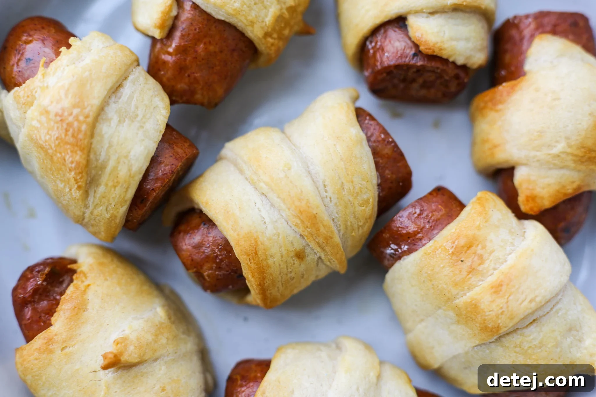 Two Ingredient Air Fryer Pigs in a Blanket – Healthyish Foods