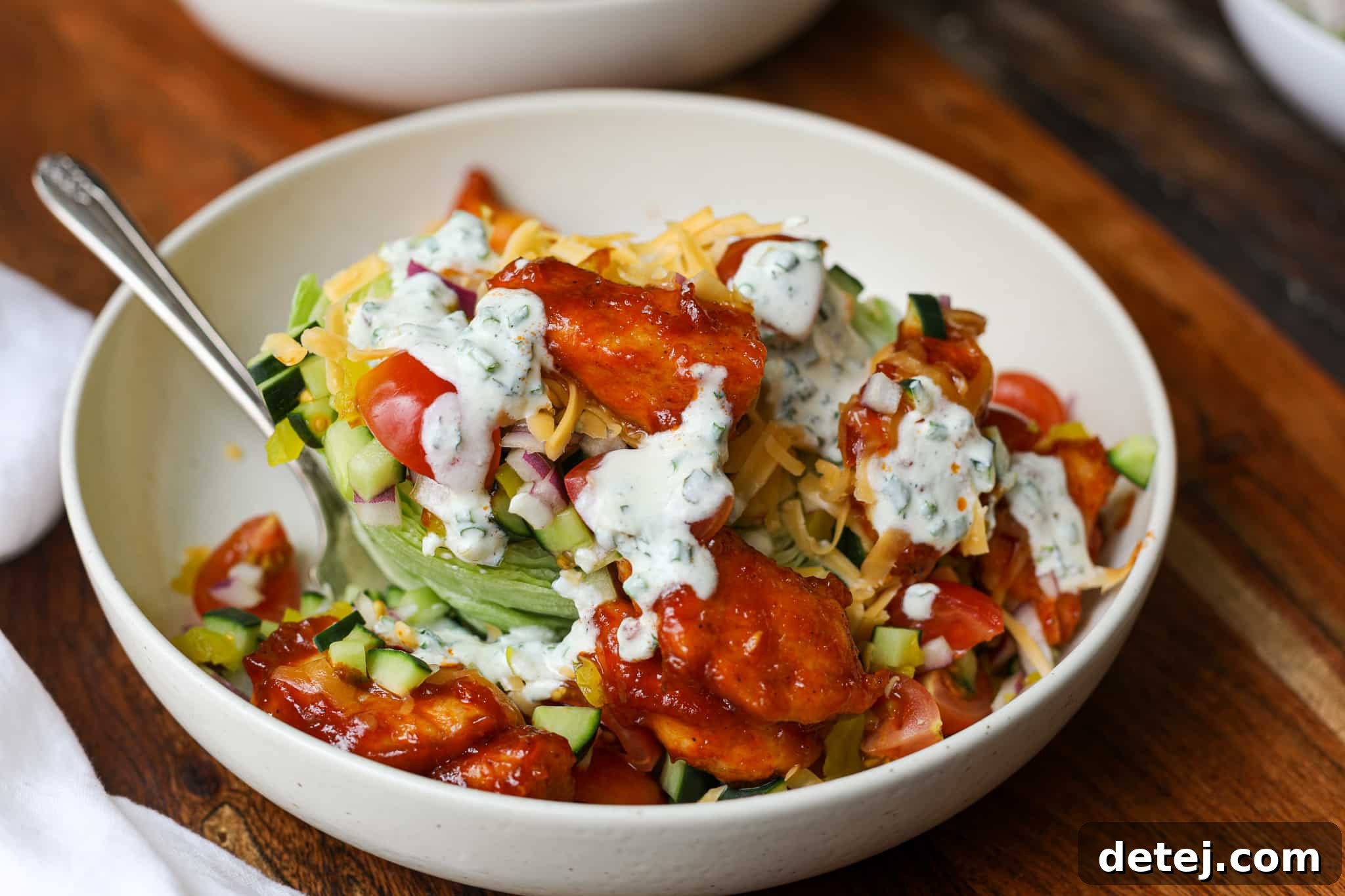Crispy BBQ Sriracha Chicken Wedge Salad – Delicious and ready to eat