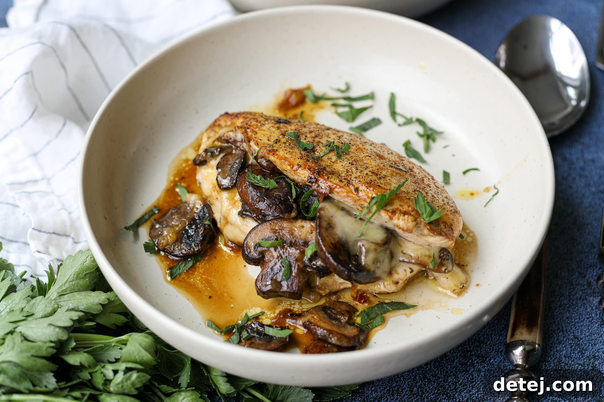 Balsamic Mushroom and Swiss Cheese Stuffed Chicken – Healthyish Foods