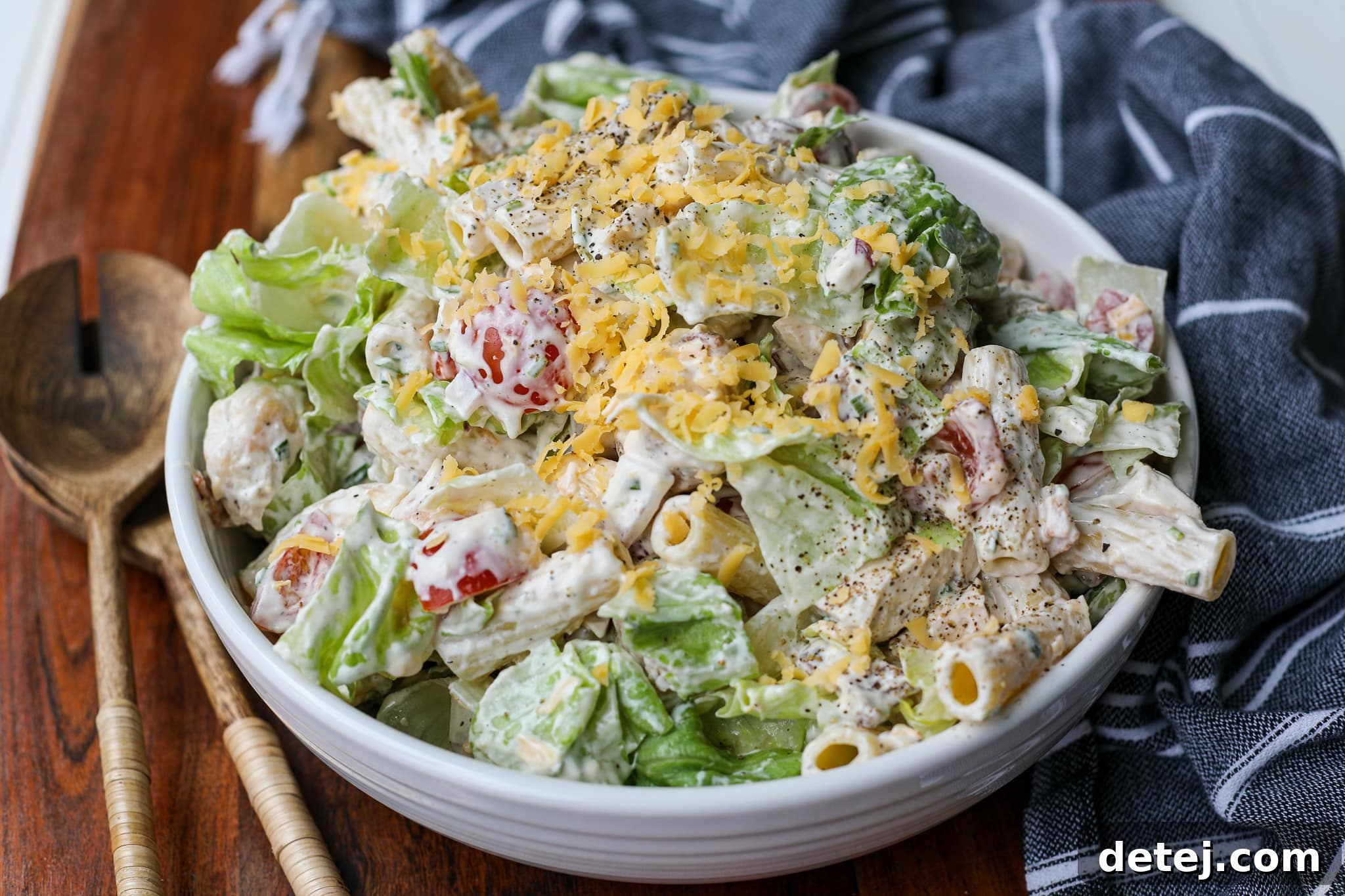 Chicken BLT Pasta Salad with Homemade Yogurt Ranch – Healthyish Foods
