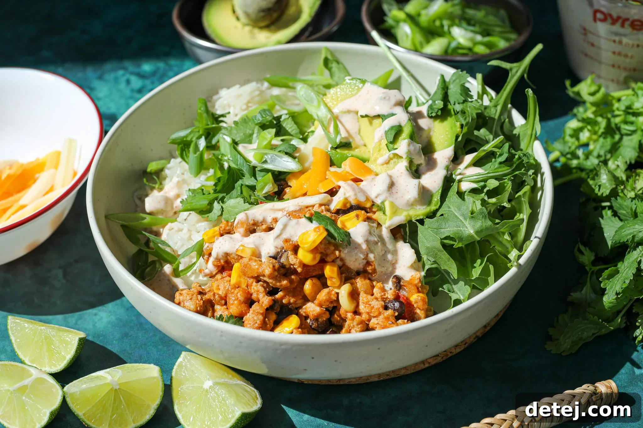 Santa Fe Inspired Chicken Bowls – Healthyish Foods