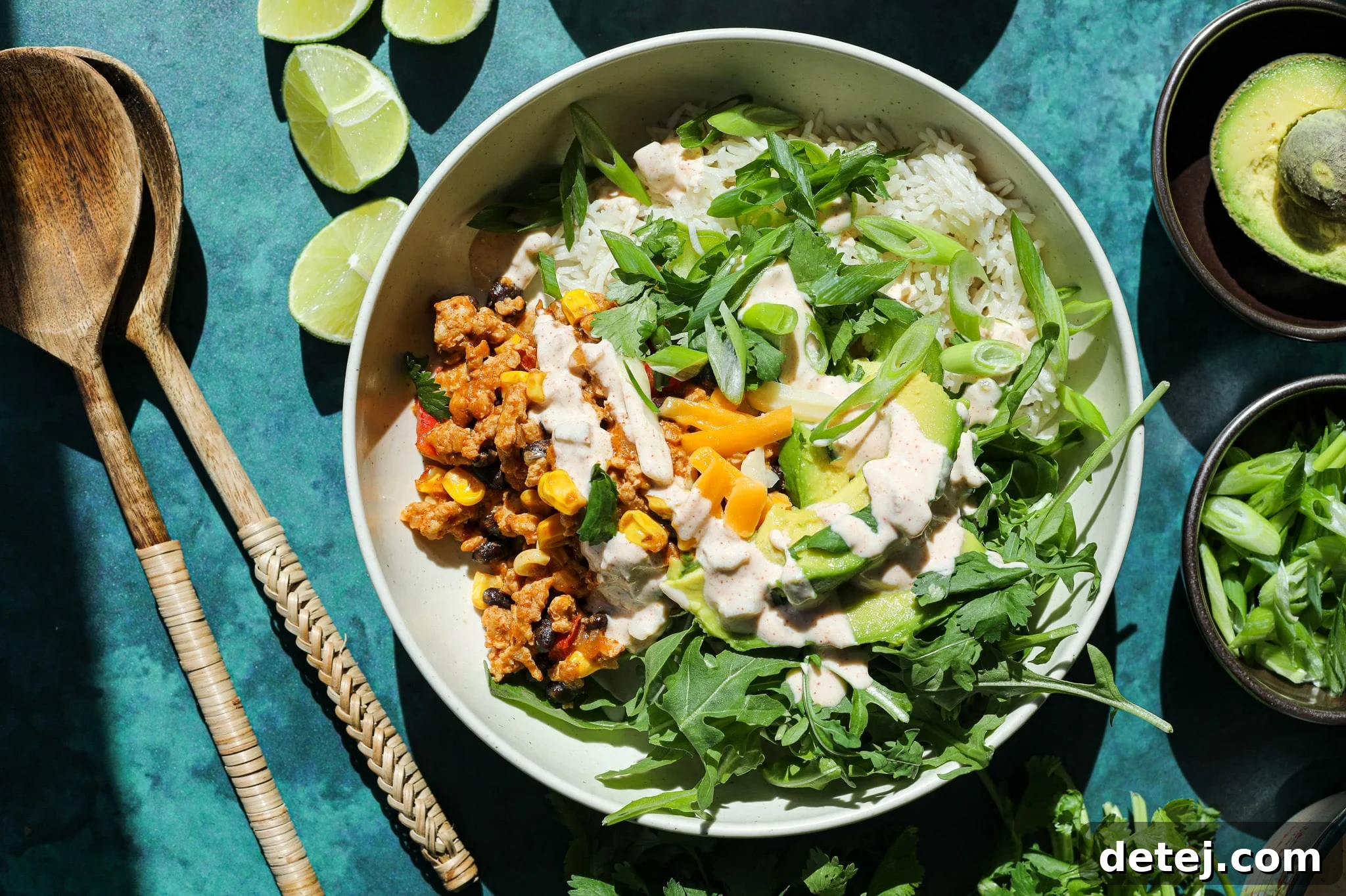 Santa Fe Inspired Chicken Bowls – Healthyish Foods