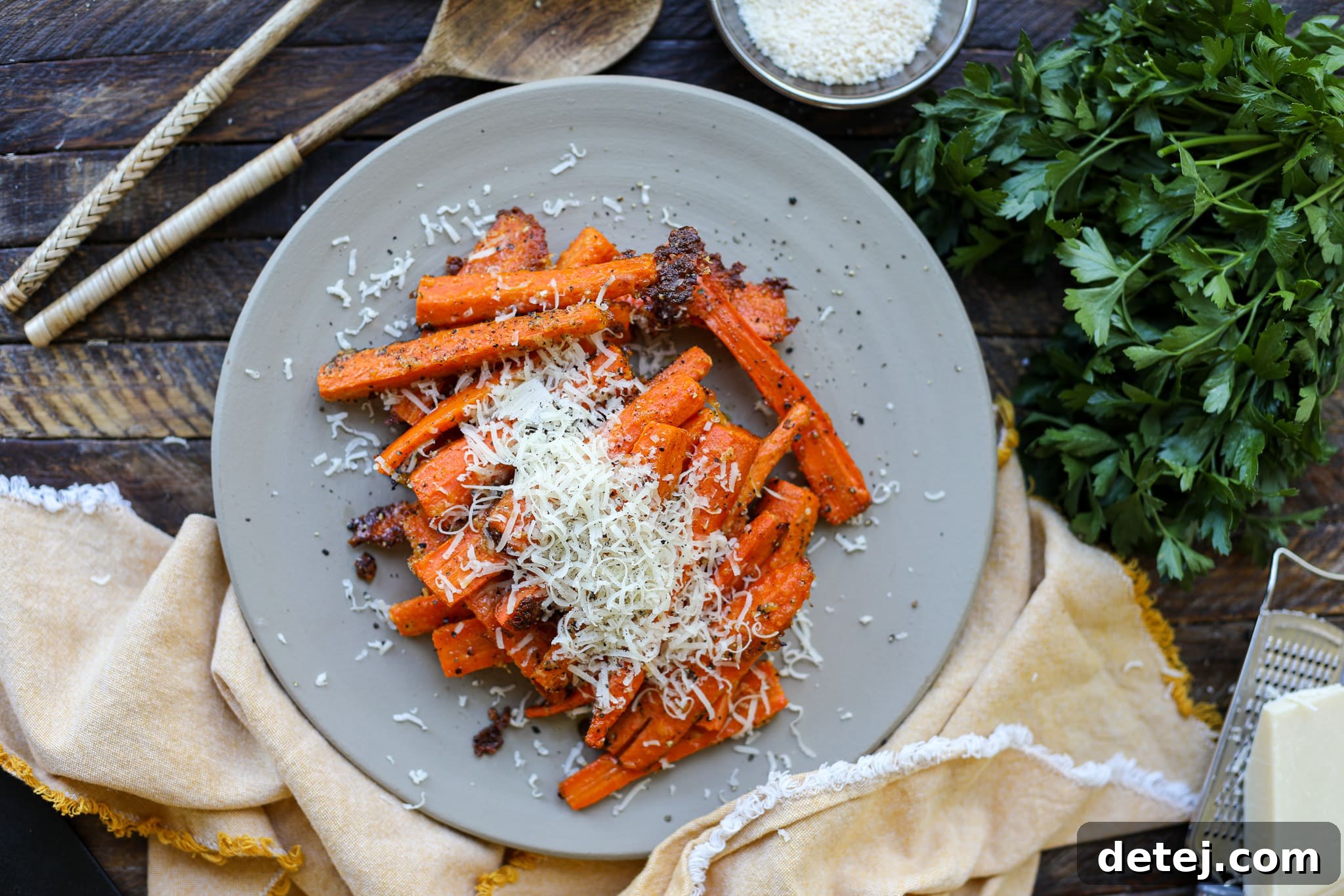 Cacio e Pepe Roasted Carrots – Healthyish Foods