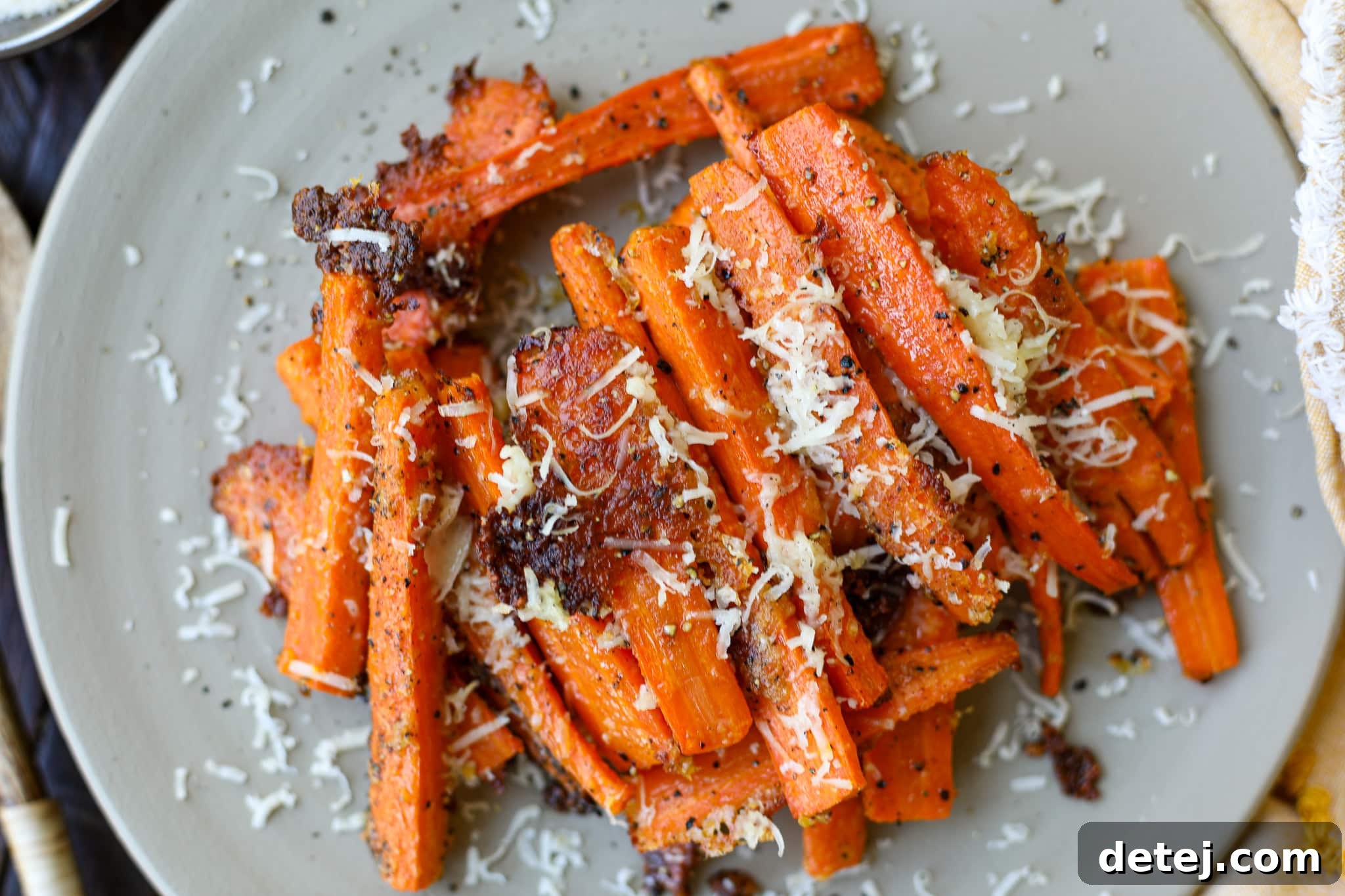 Cacio e Pepe Roasted Carrots – Healthyish Foods