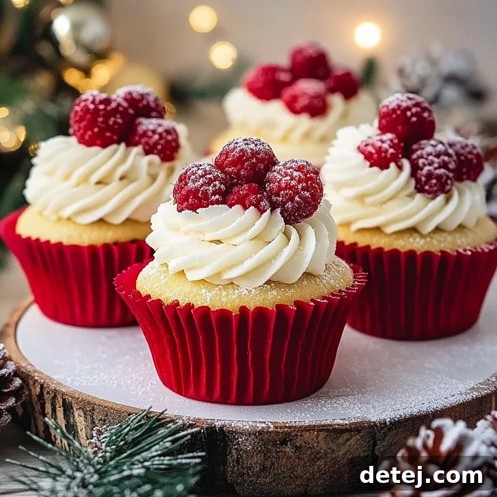 Easy Christmas Vanilla Cupcakes