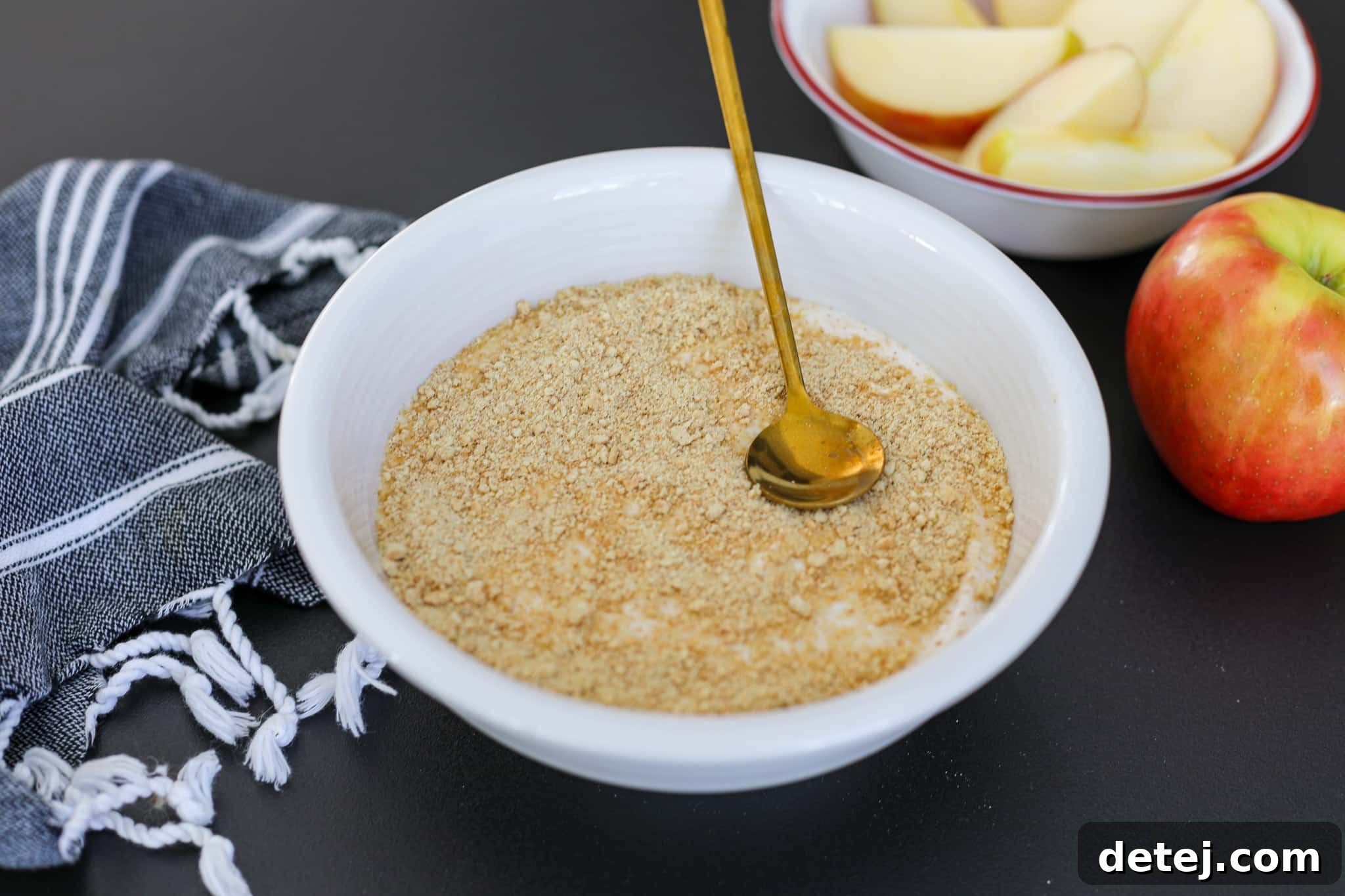 Finished Shot of Four Ingredient Cottage Cheese Apple Dip – Healthyish Foods