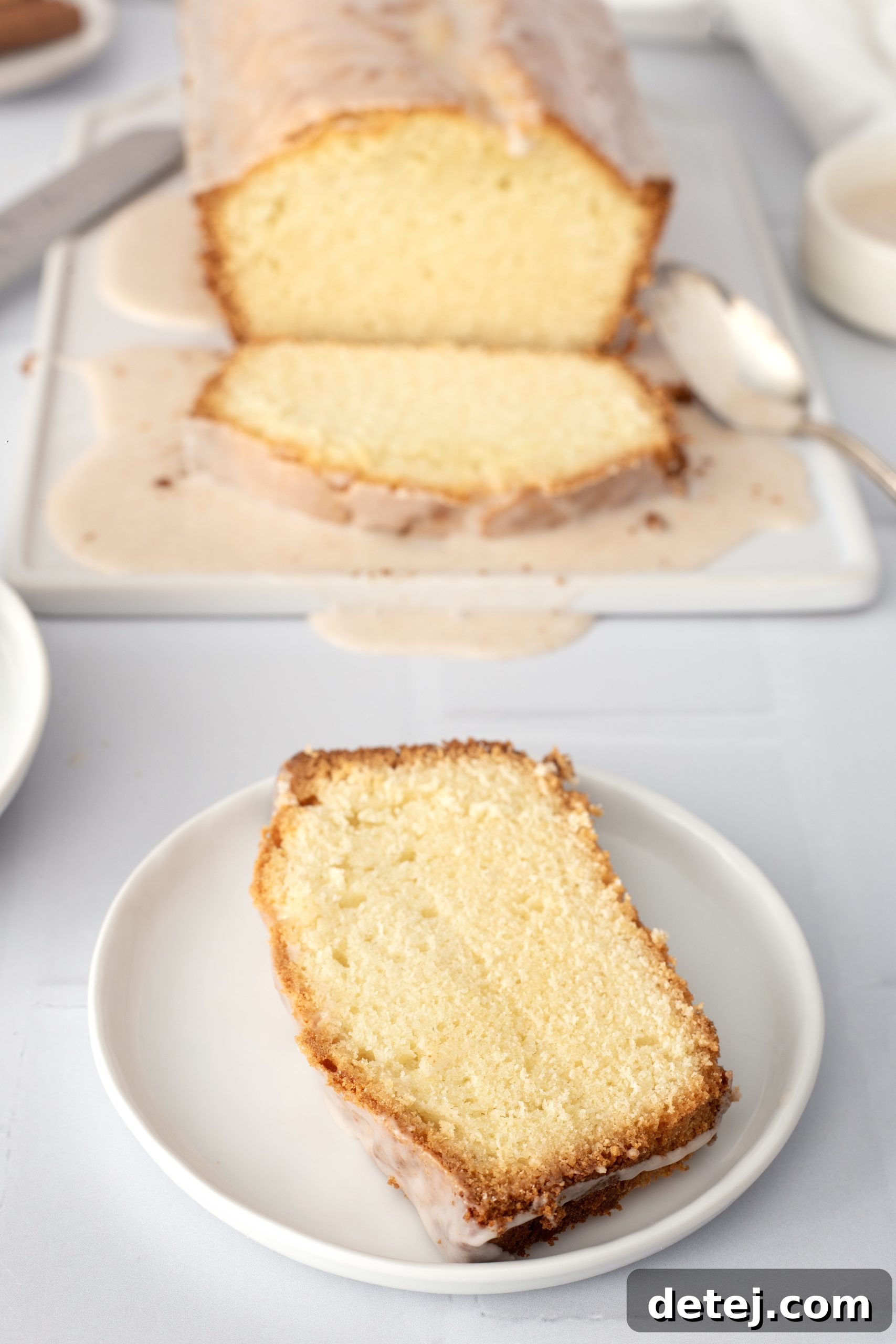 Moist Apple Pound Cake
