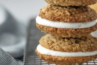 Homestyle Oatmeal Cream Pies Recipe for Soft, Chewy Cookies