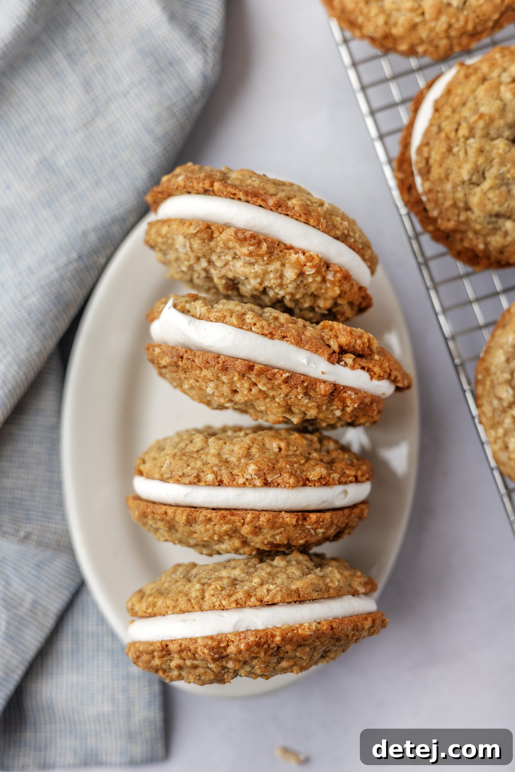 Easy Oatmeal Cream Pies